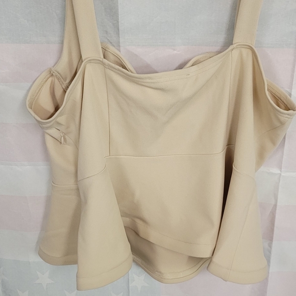 Love X Design Sleeveless Perlum Tank Nude XL - Picture 5 of 6
